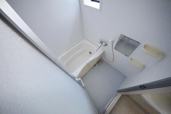 フェアリーズガーデン入西の物件内観写真